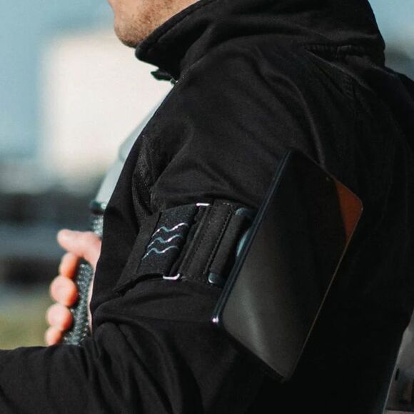 Lamicall All Lock Magsafe-compatible, Magnetic Running armband for phone, NWT - Picture 3 of 7